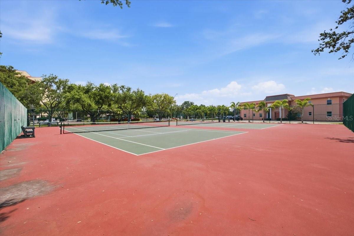 CHATEAU TOWER CONDO - Residential