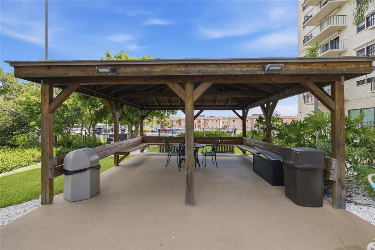CHATEAU TOWER CONDO - Residential