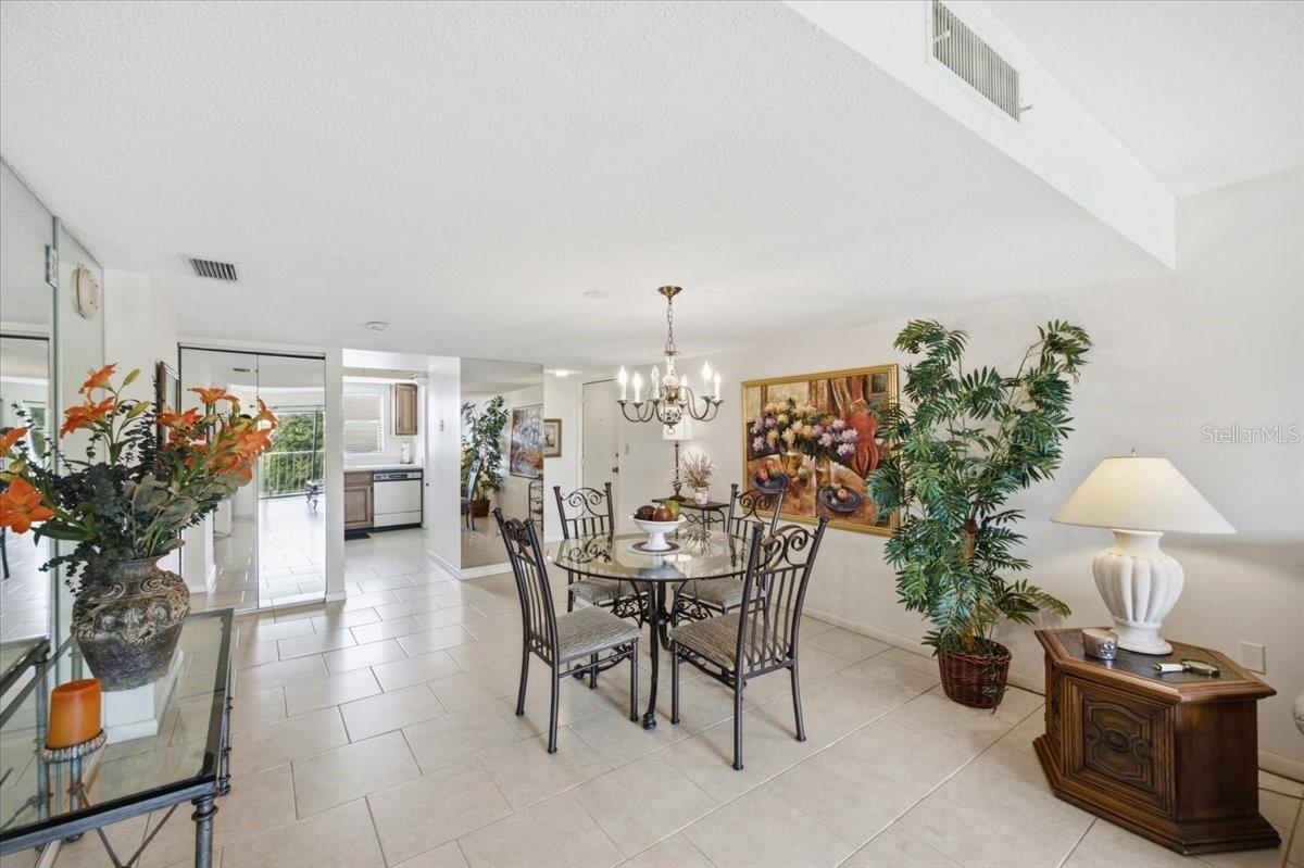 CHATEAU TOWER CONDO - Residential