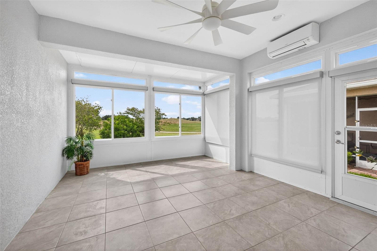 SUN CITY CENTER UNIT 274 & 2 - Residential