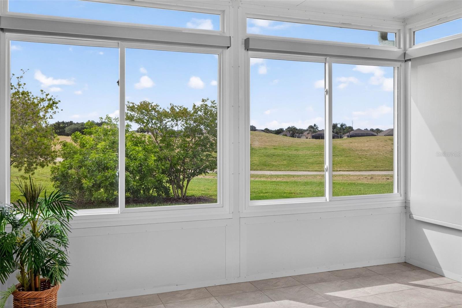 SUN CITY CENTER UNIT 274 & 2 - Residential