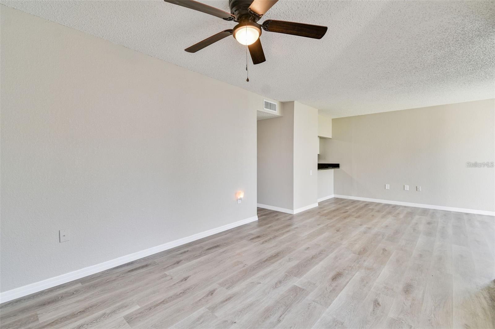 PALMS OF TARPON SPGS THE CONDO - Residential
