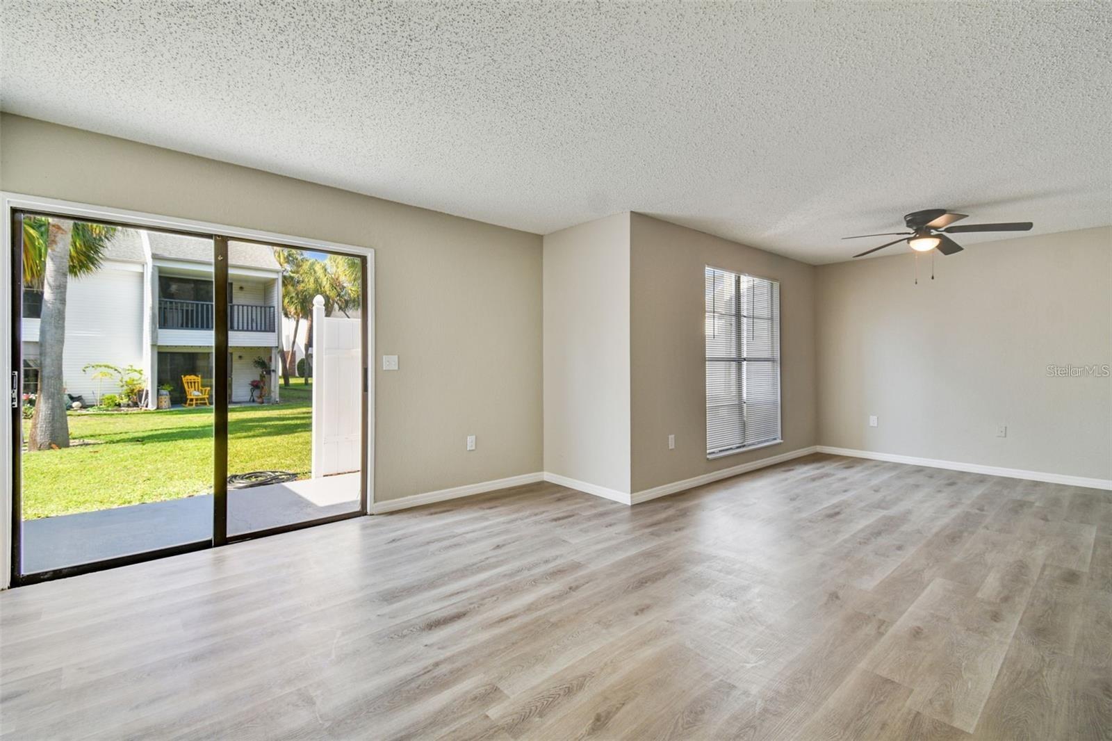 PALMS OF TARPON SPGS THE CONDO - Residential