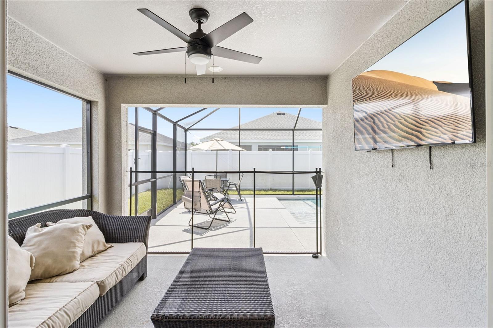 ENCLAVE/LK MYRTLE - Residential