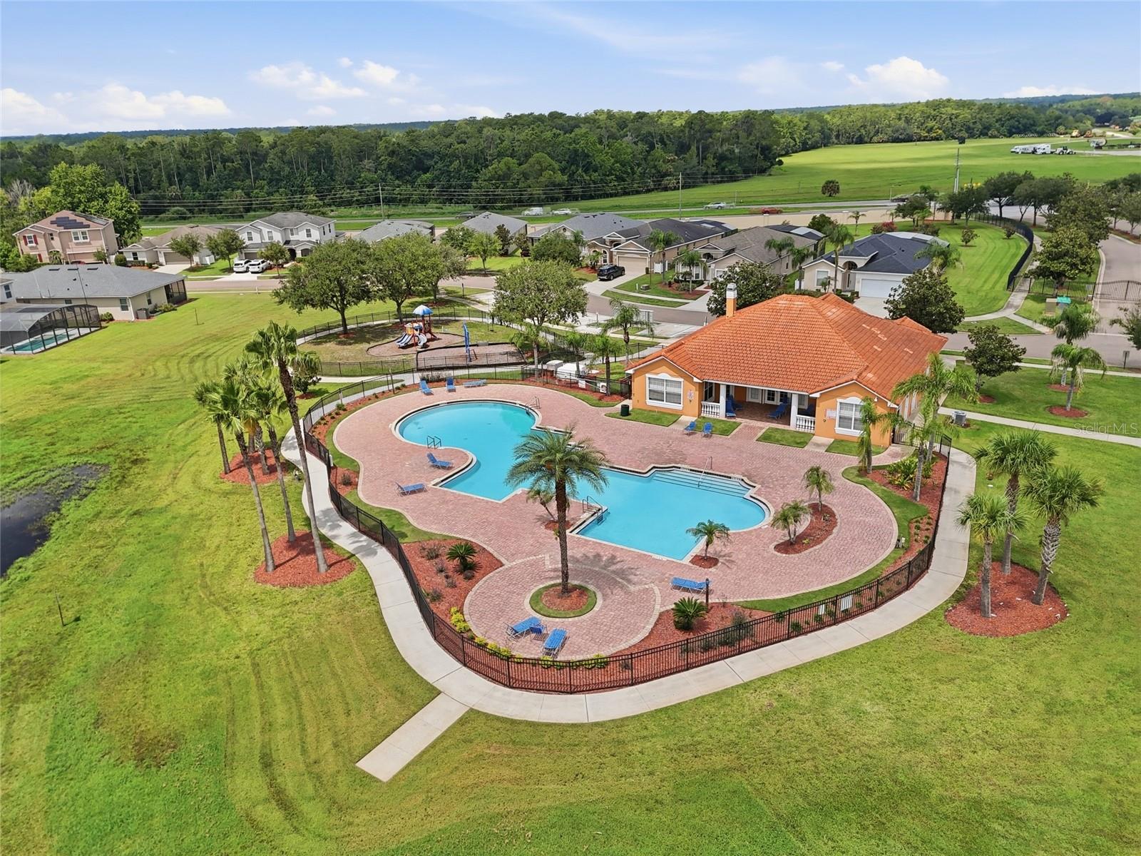 CRYSTAL COVE RESORT - Residential
