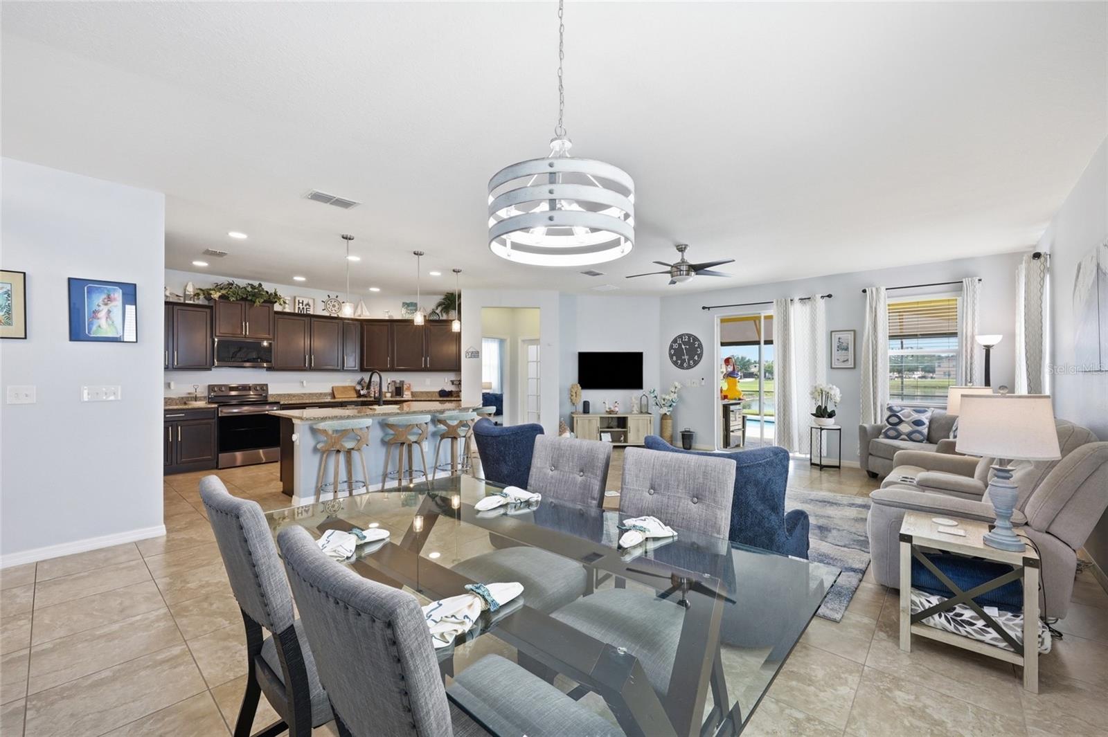 CRYSTAL COVE RESORT - Residential