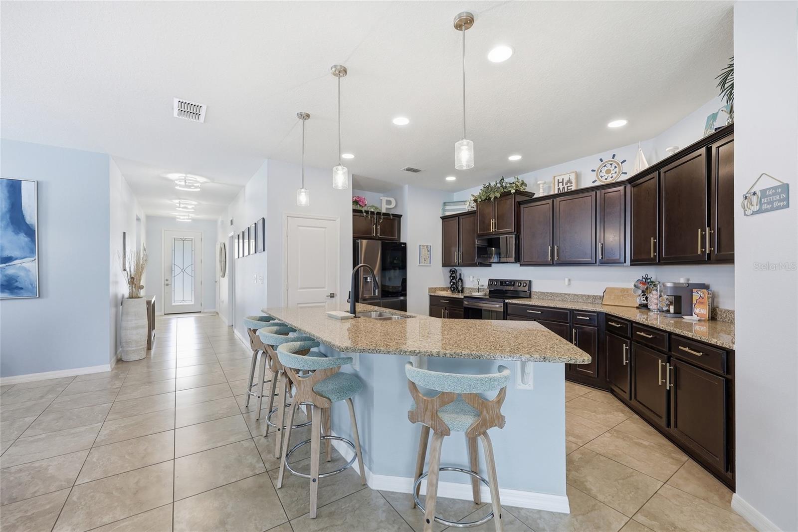 CRYSTAL COVE RESORT - Residential