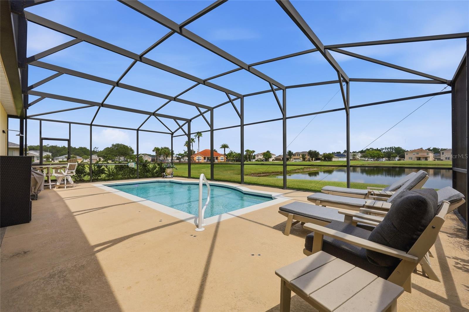 CRYSTAL COVE RESORT - Residential