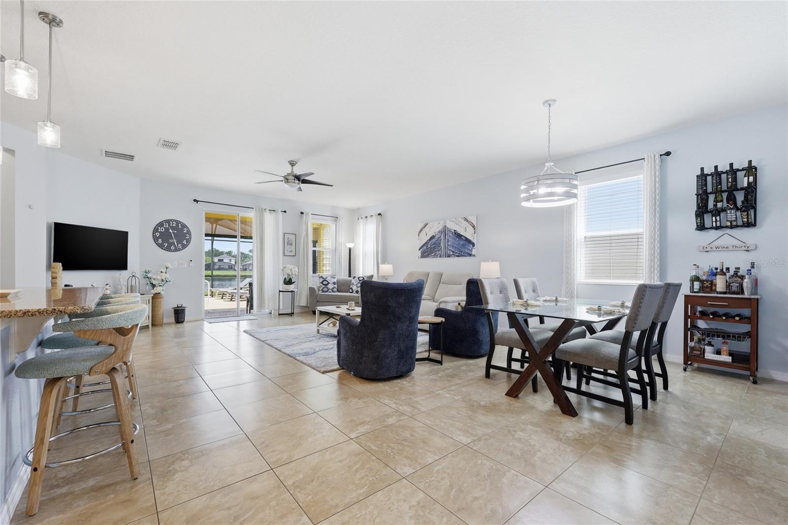 CRYSTAL COVE RESORT - Residential
