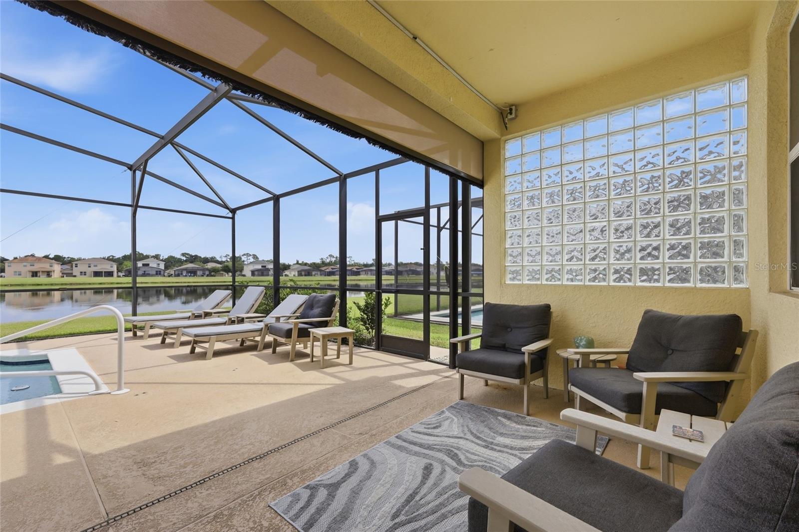 CRYSTAL COVE RESORT - Residential