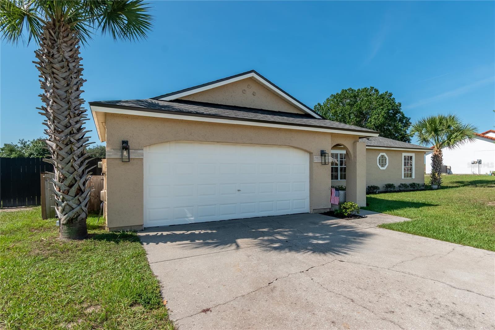 SILVER SPRINGS SHORES - Residential