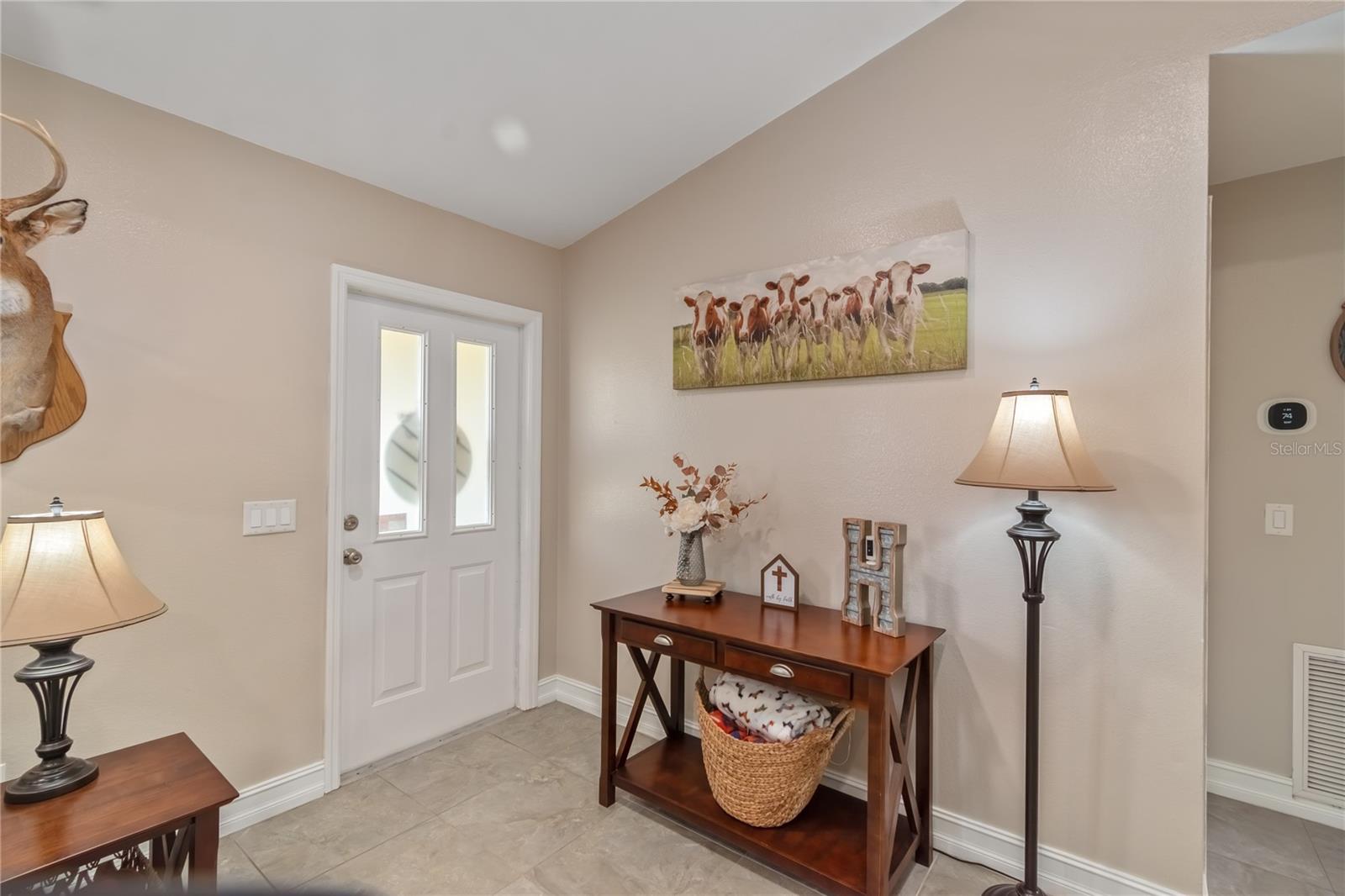 SILVER SPRINGS SHORES - Residential