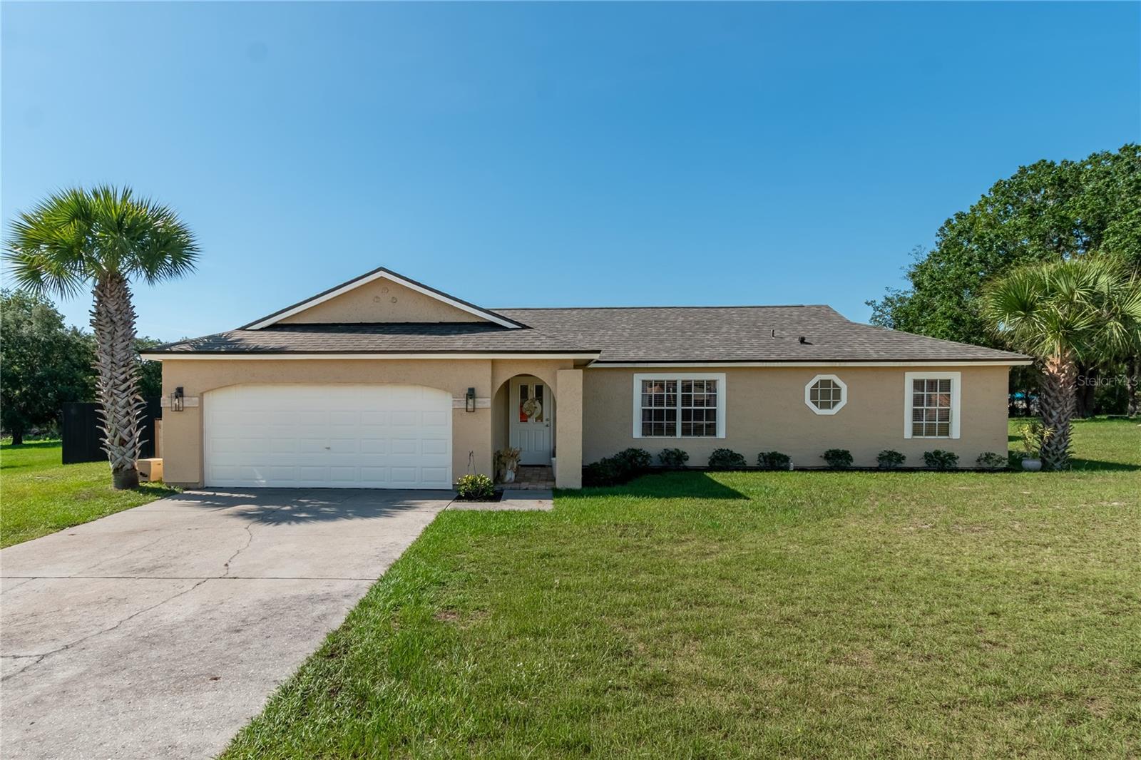 SILVER SPRINGS SHORES - Residential