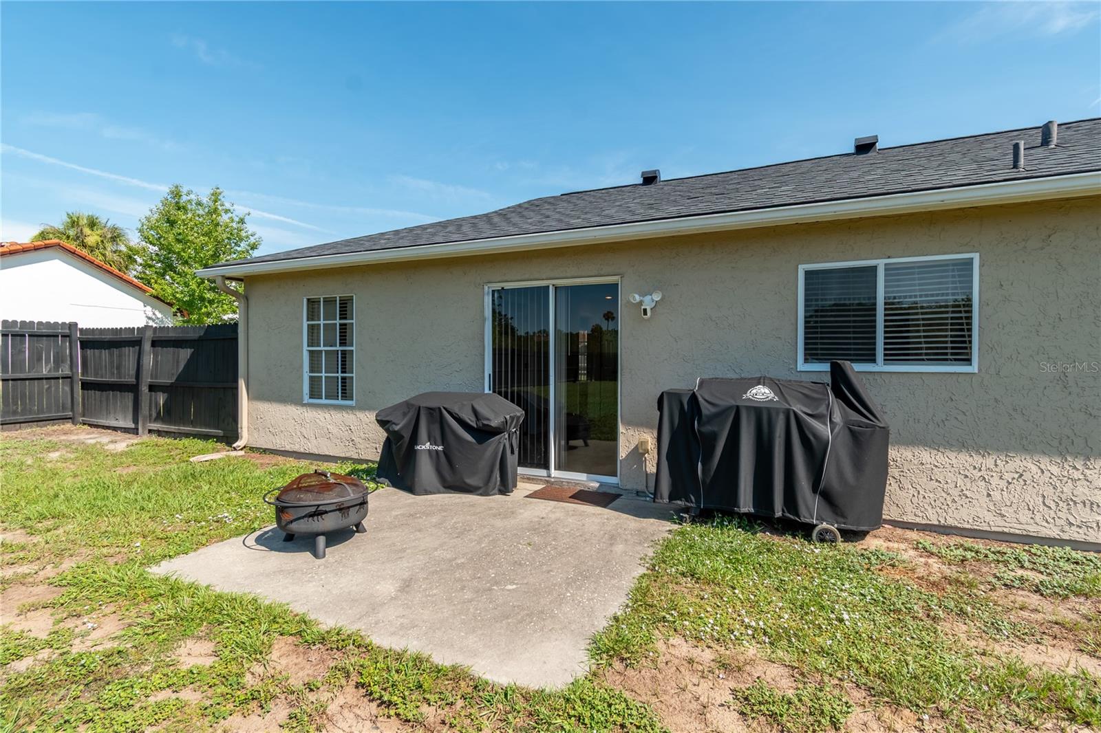 SILVER SPRINGS SHORES - Residential