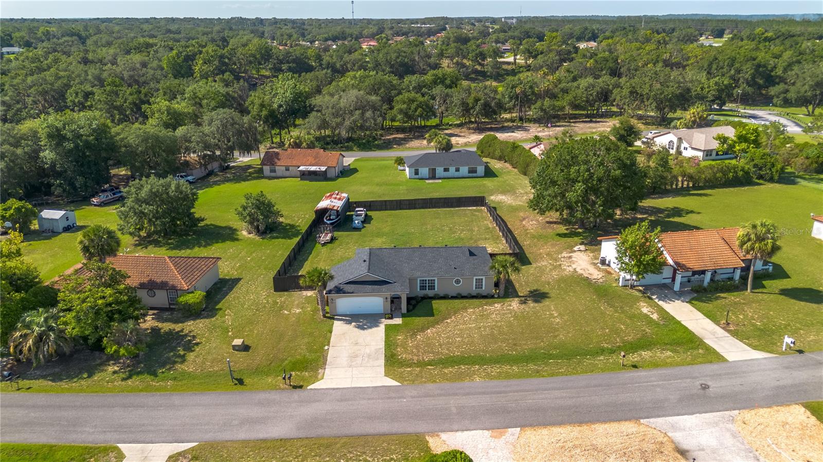 SILVER SPRINGS SHORES - Residential