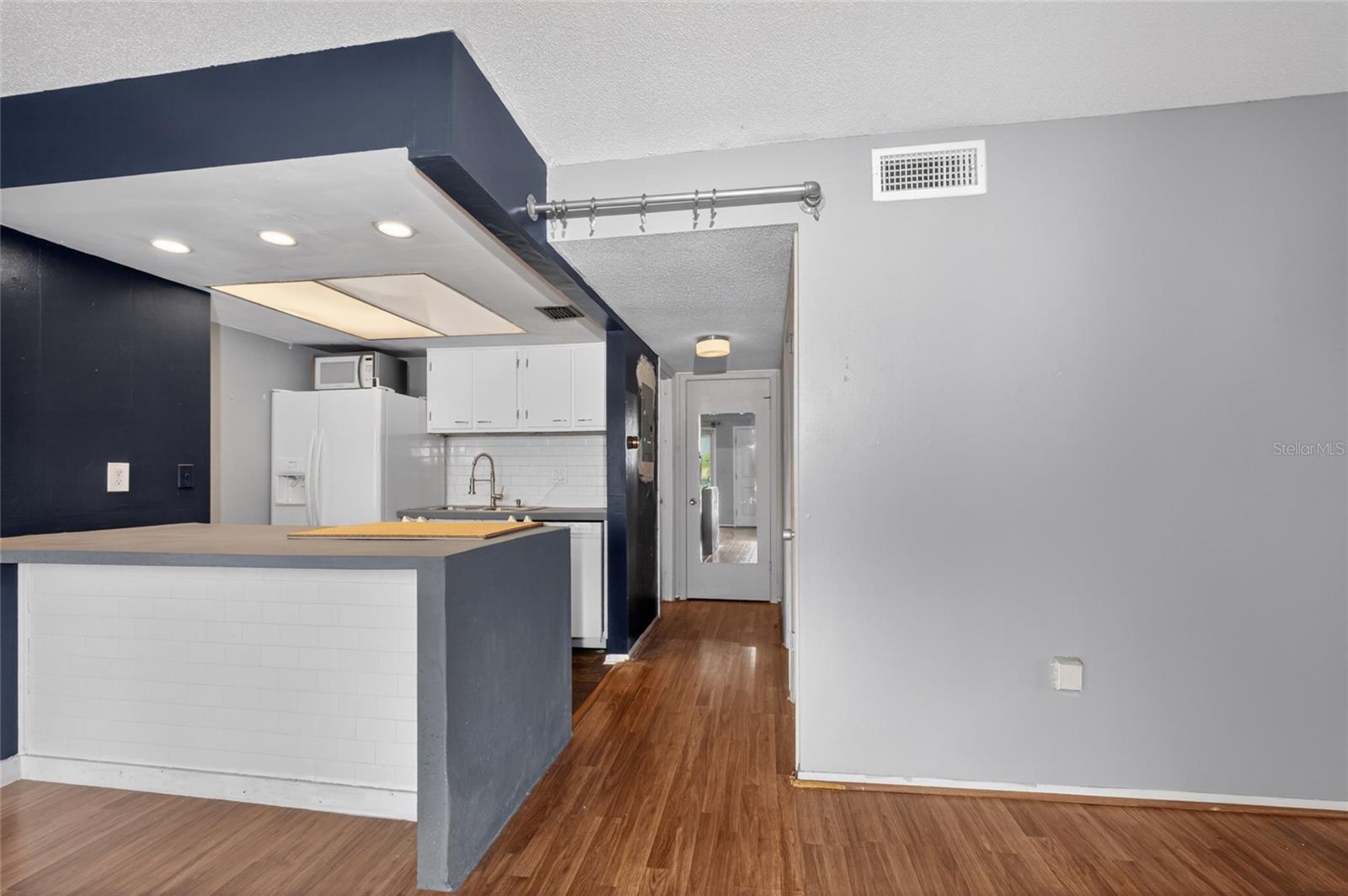 MAI KAI APTS - Residential