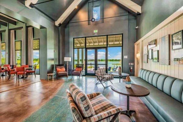 LAKEHOUSE COVE - Residential