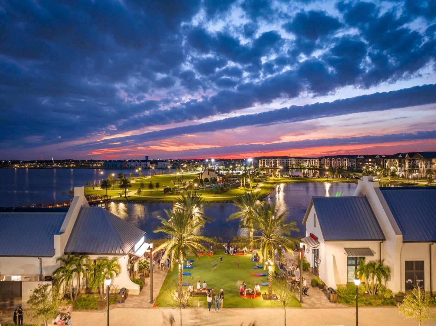 LAKEHOUSE COVE - Residential