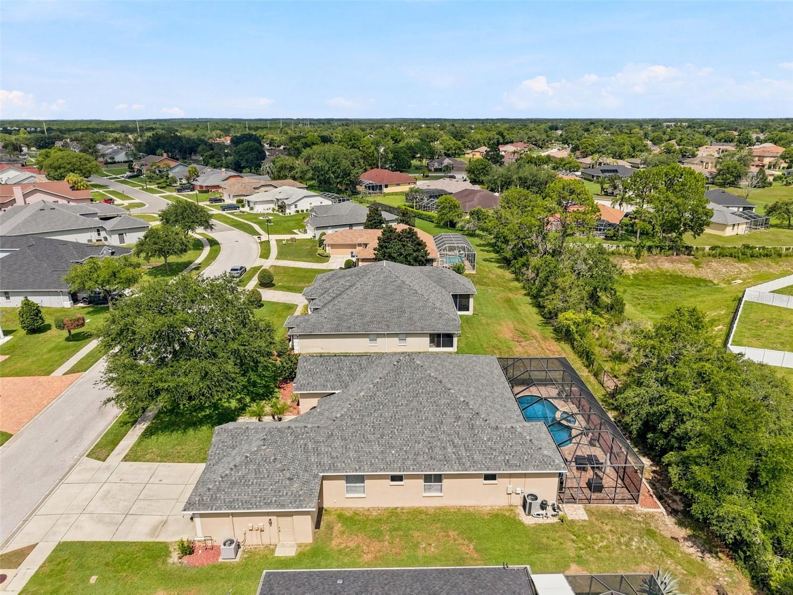 PRISTINE PLACE PH 6 - Residential