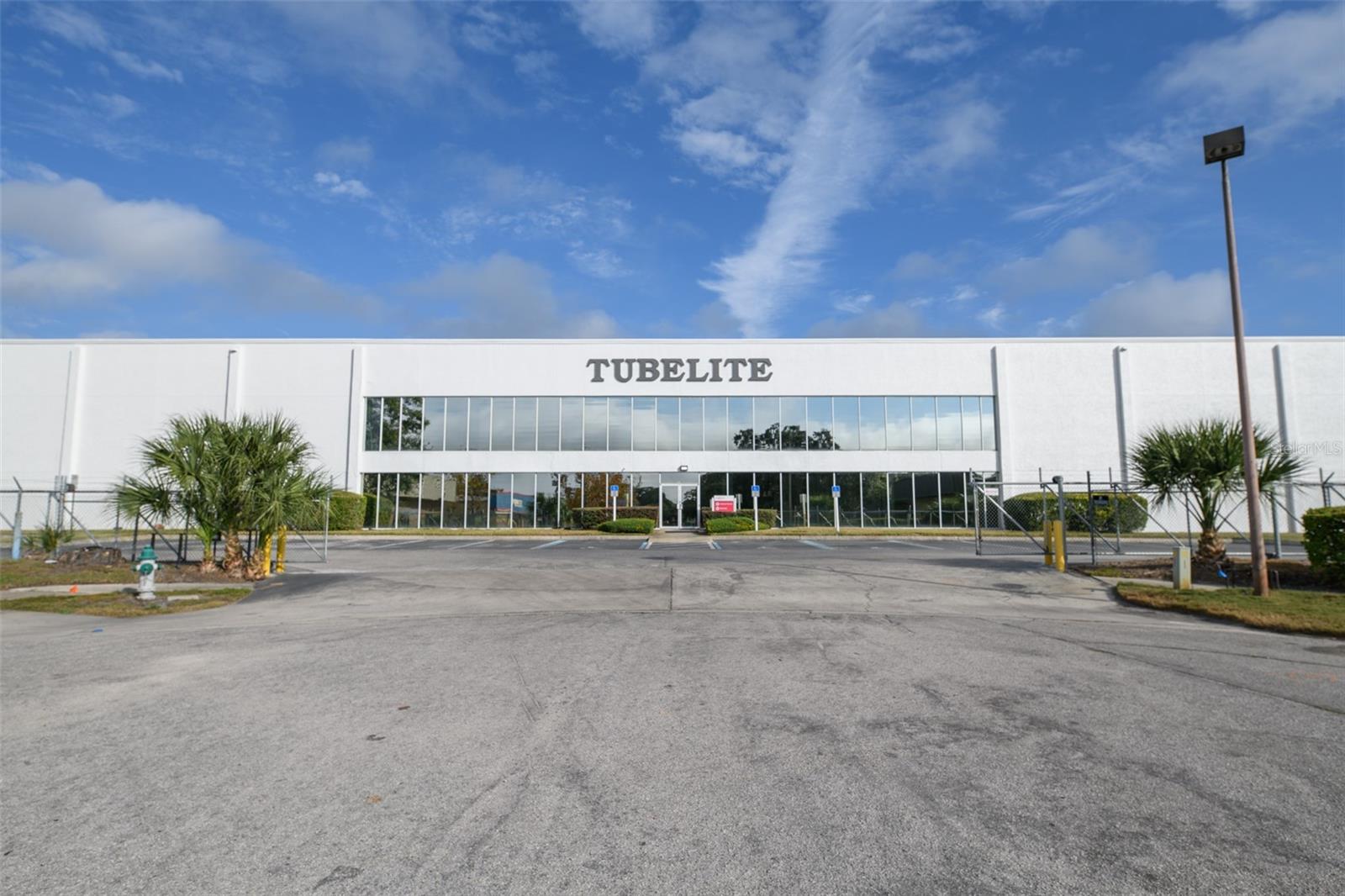 SEMORAN BUS CENTER CONDO - Commercial Sale