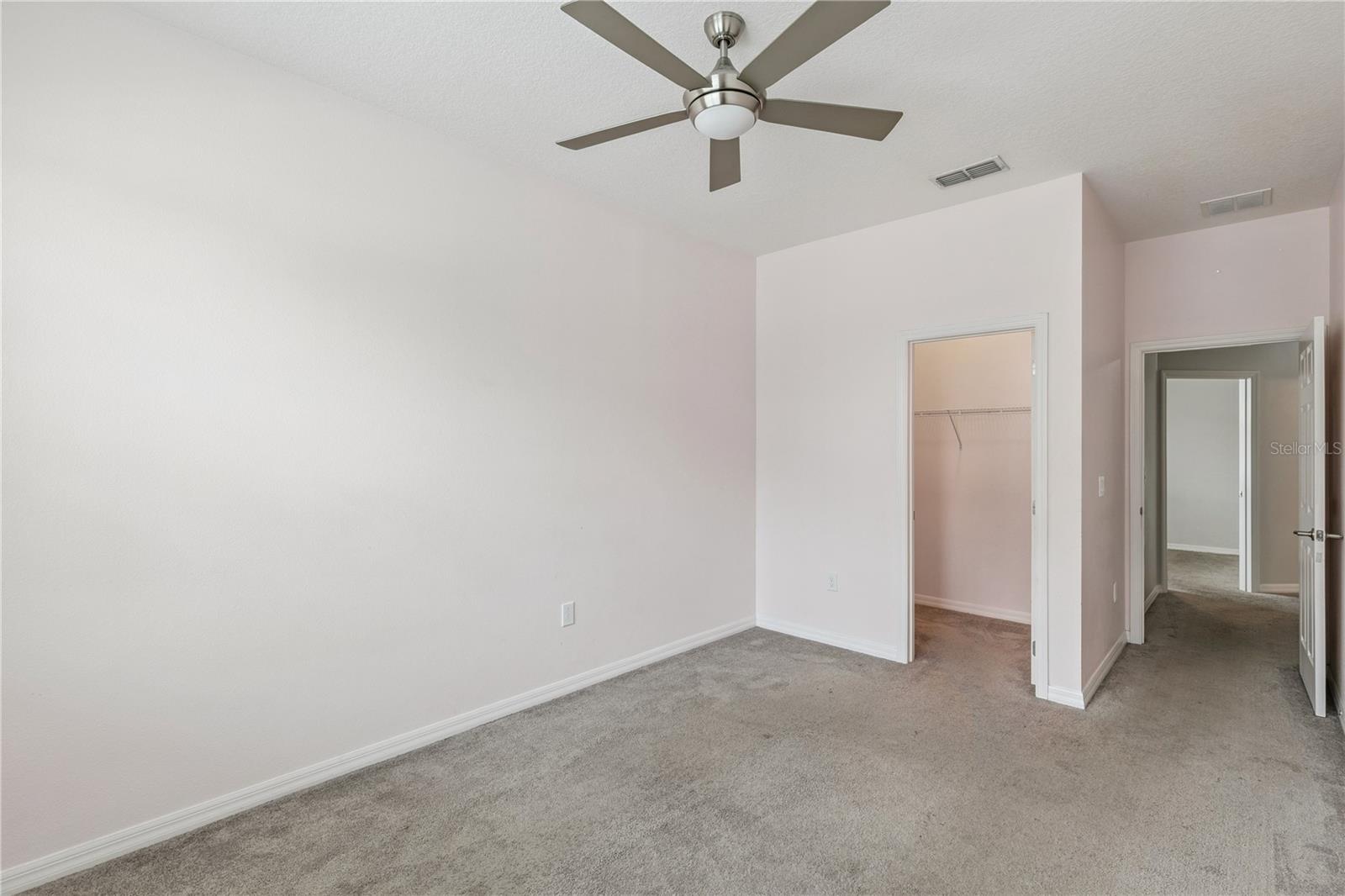 OAKTREE POINTE VILLAS - Residential Lease
