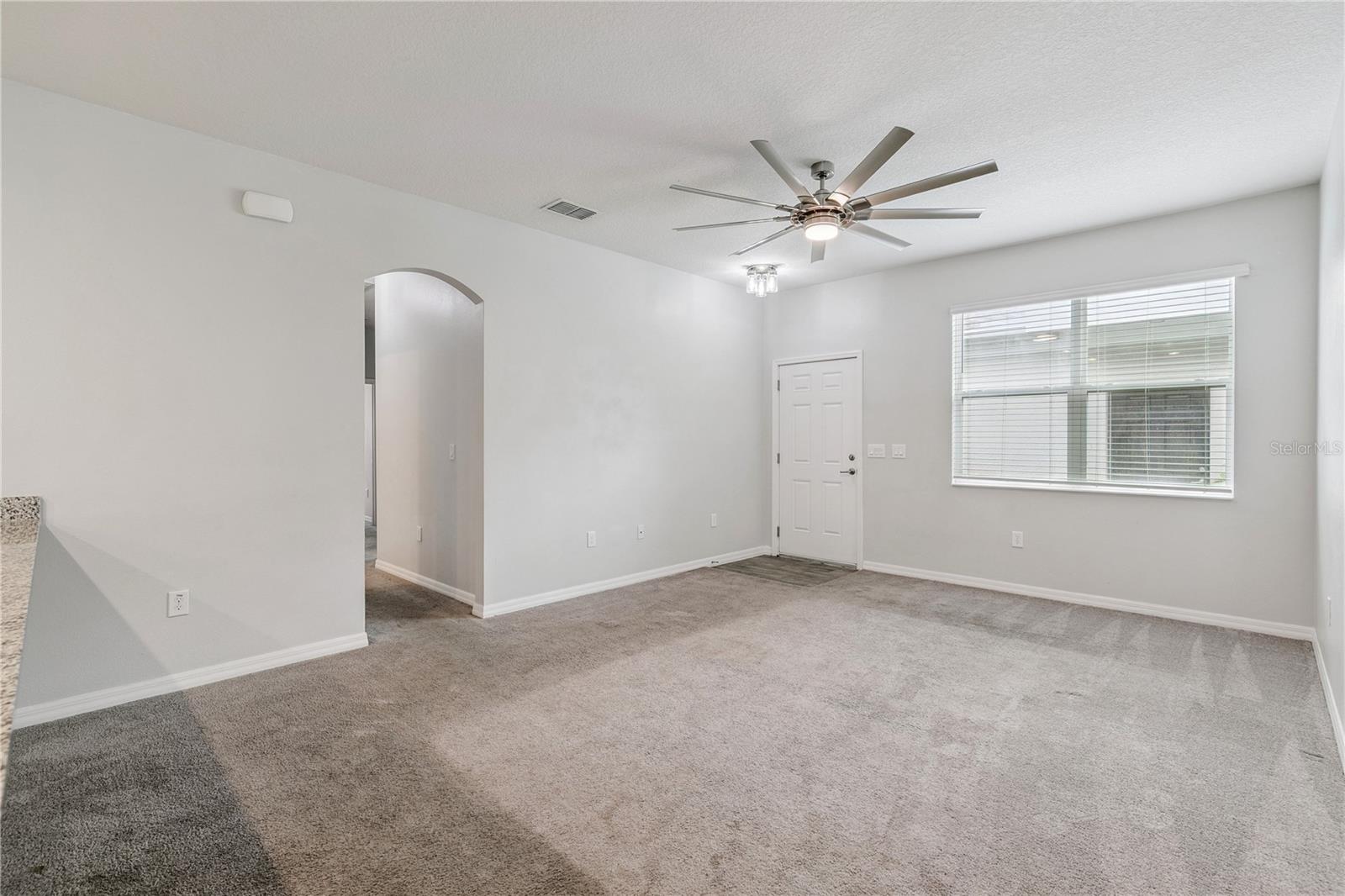 OAKTREE POINTE VILLAS - Residential Lease