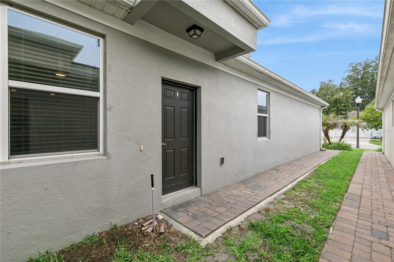 OAKTREE POINTE VILLAS - Residential Lease