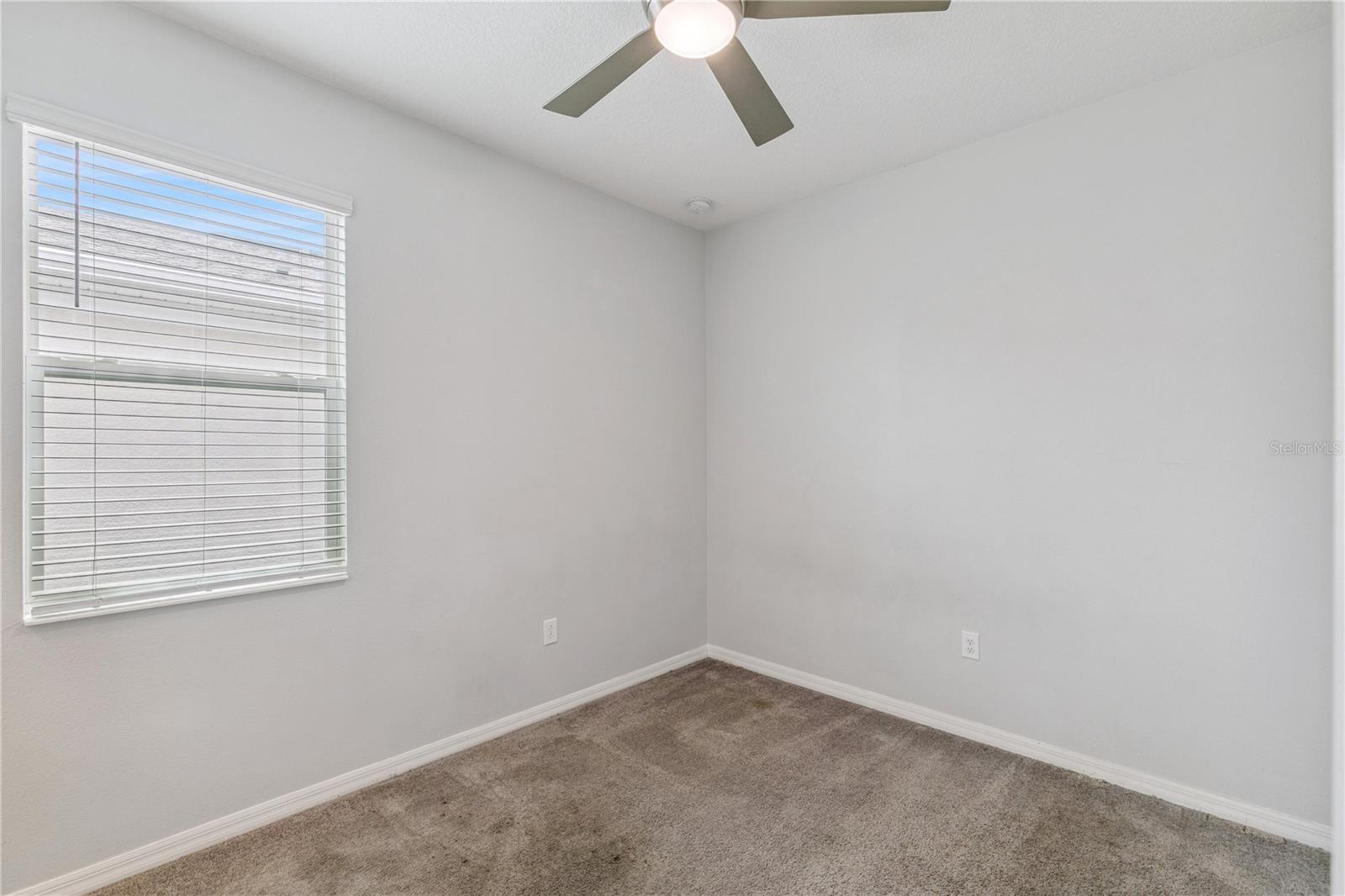 OAKTREE POINTE VILLAS - Residential Lease