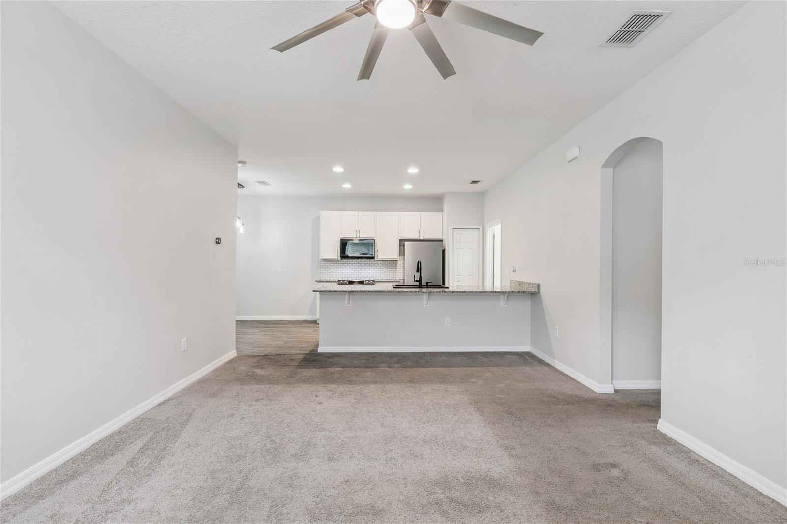 OAKTREE POINTE VILLAS - Residential Lease