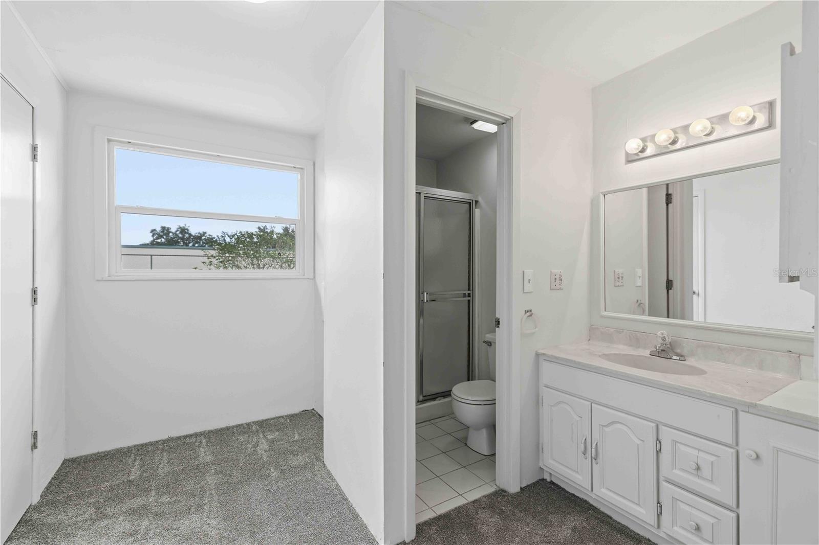RIVER ISLES - Residential