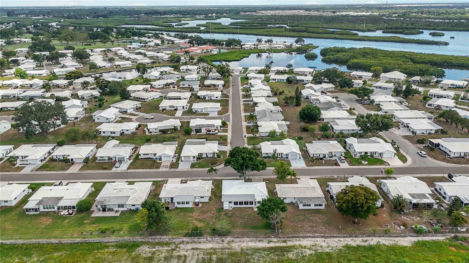 RIVER ISLES - Residential