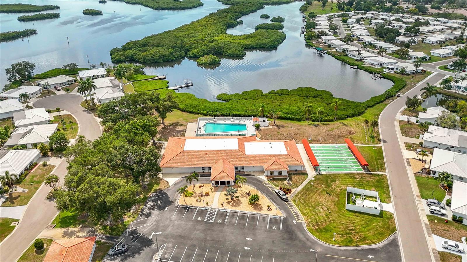 RIVER ISLES - Residential