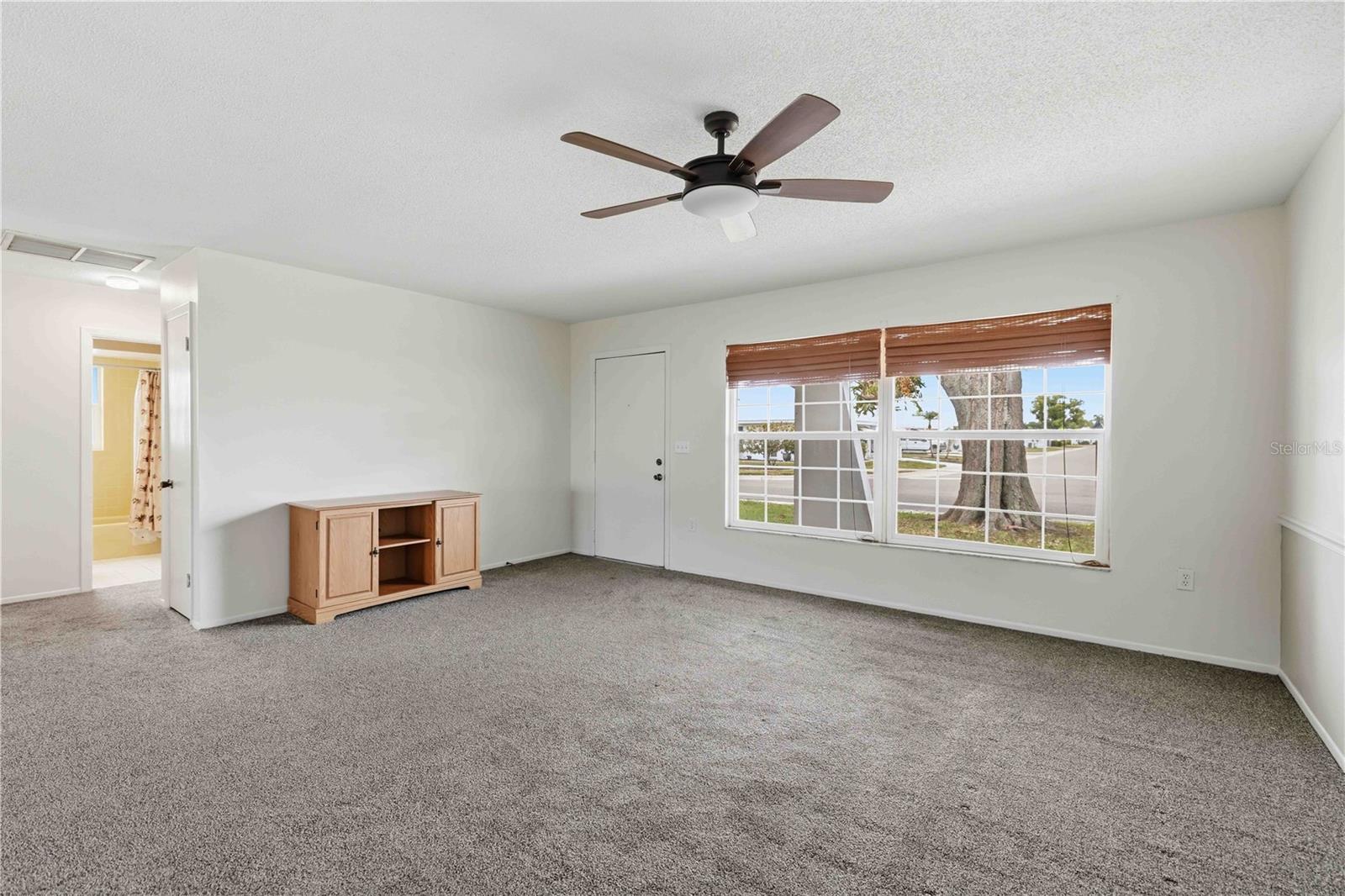 RIVER ISLES - Residential