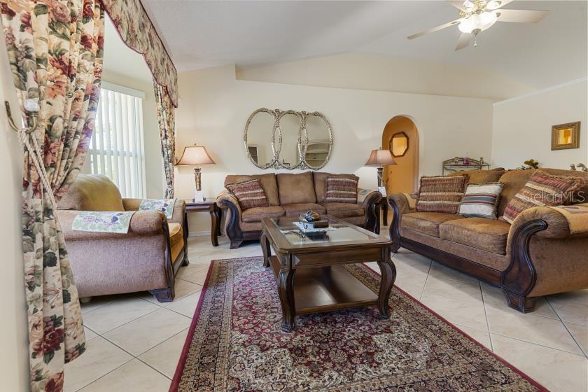 SPRING HILL - Residential