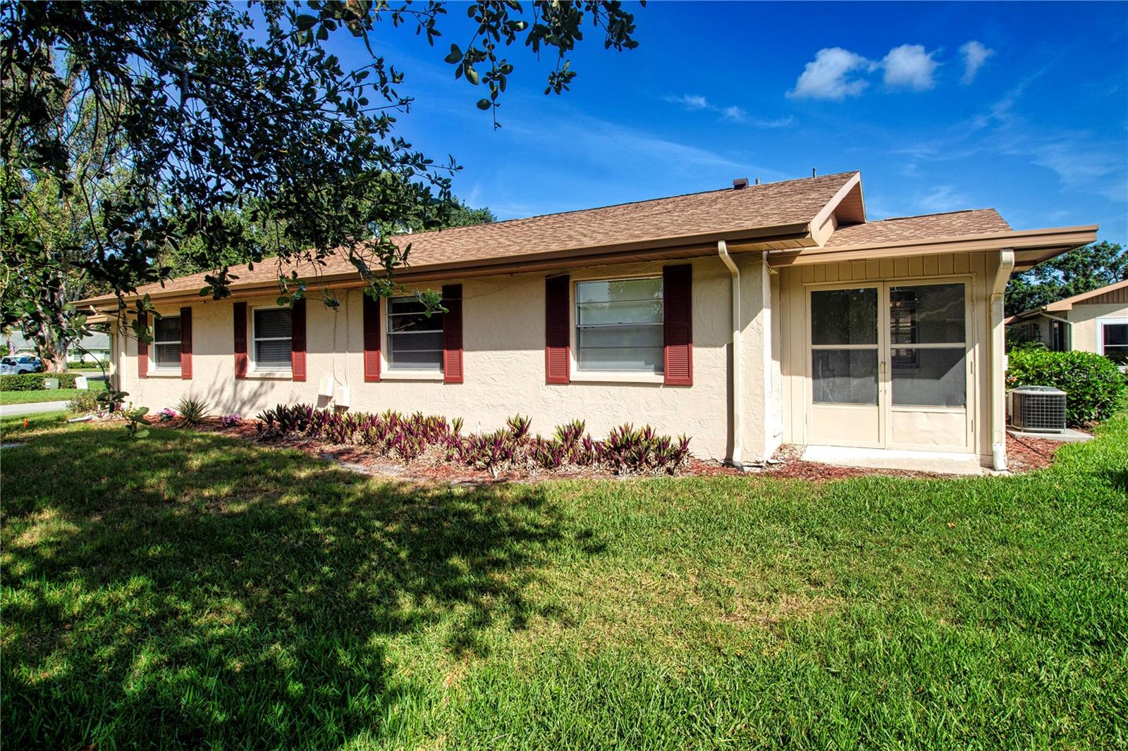 FAIRFIELD B CONDO - Residential