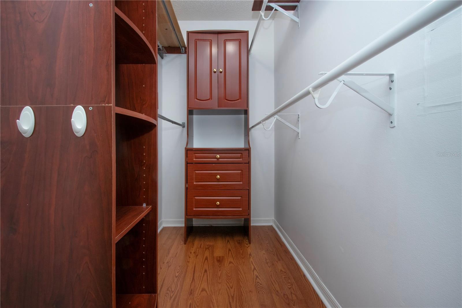 FAIRFIELD B CONDO - Residential