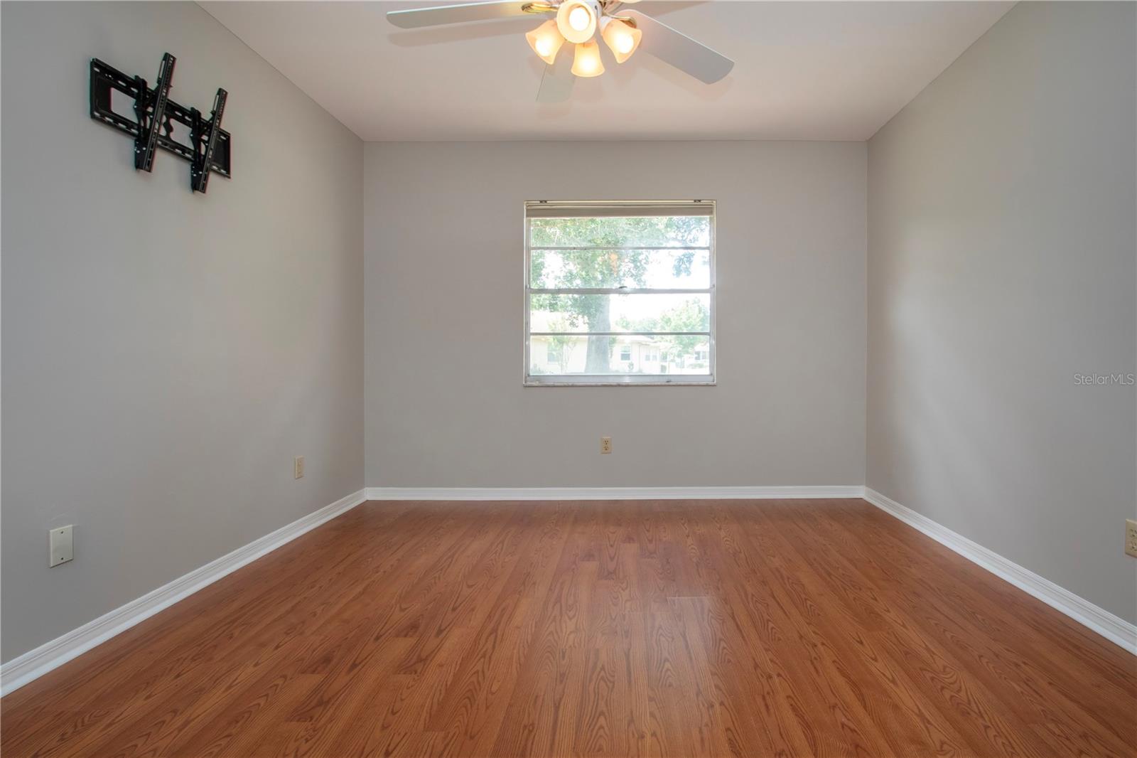 FAIRFIELD B CONDO - Residential