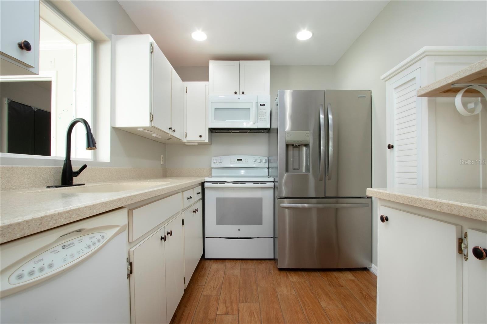 FAIRFIELD B CONDO - Residential
