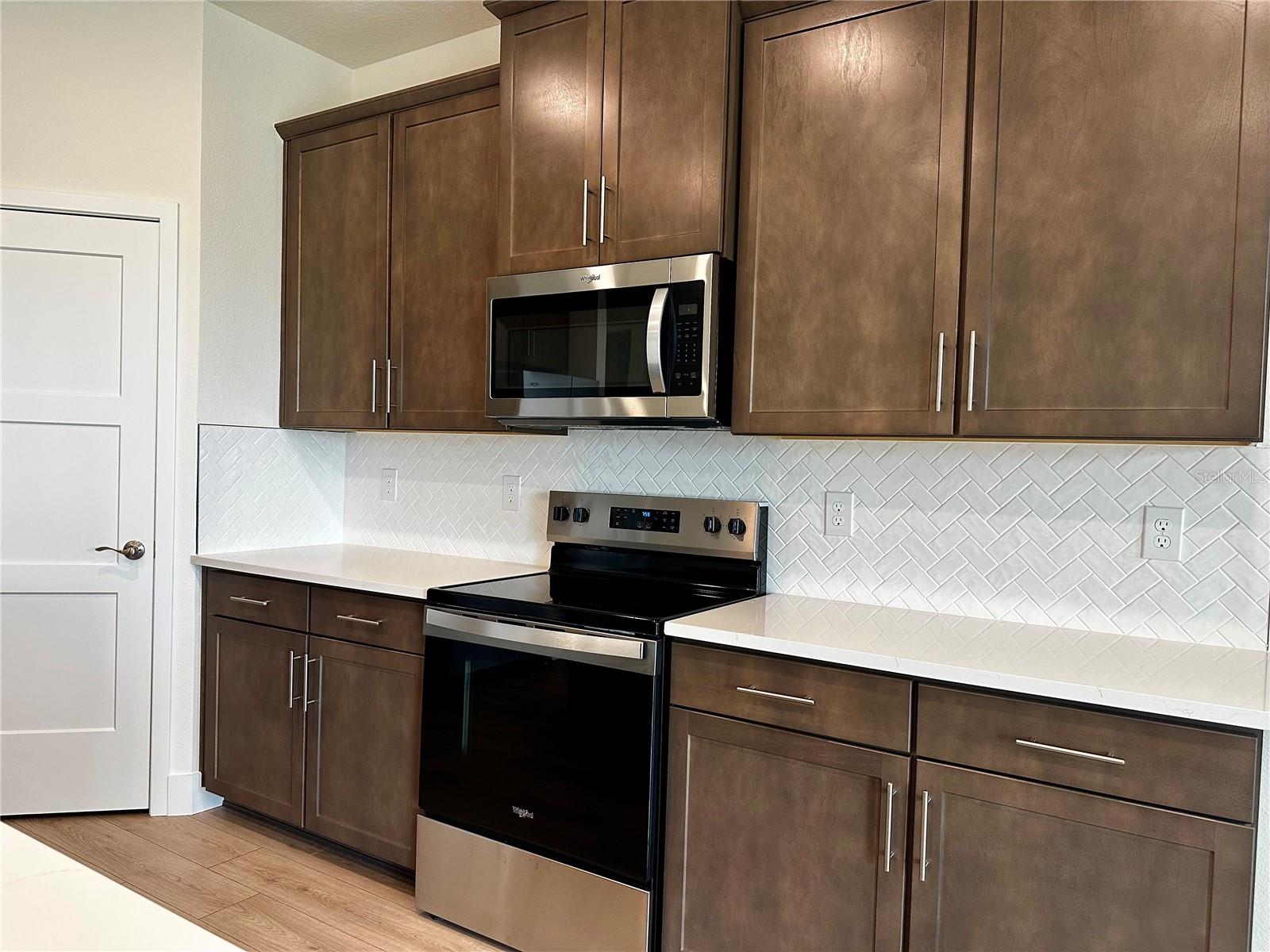 RIDGE AT HEATHBROOK - Residential Lease