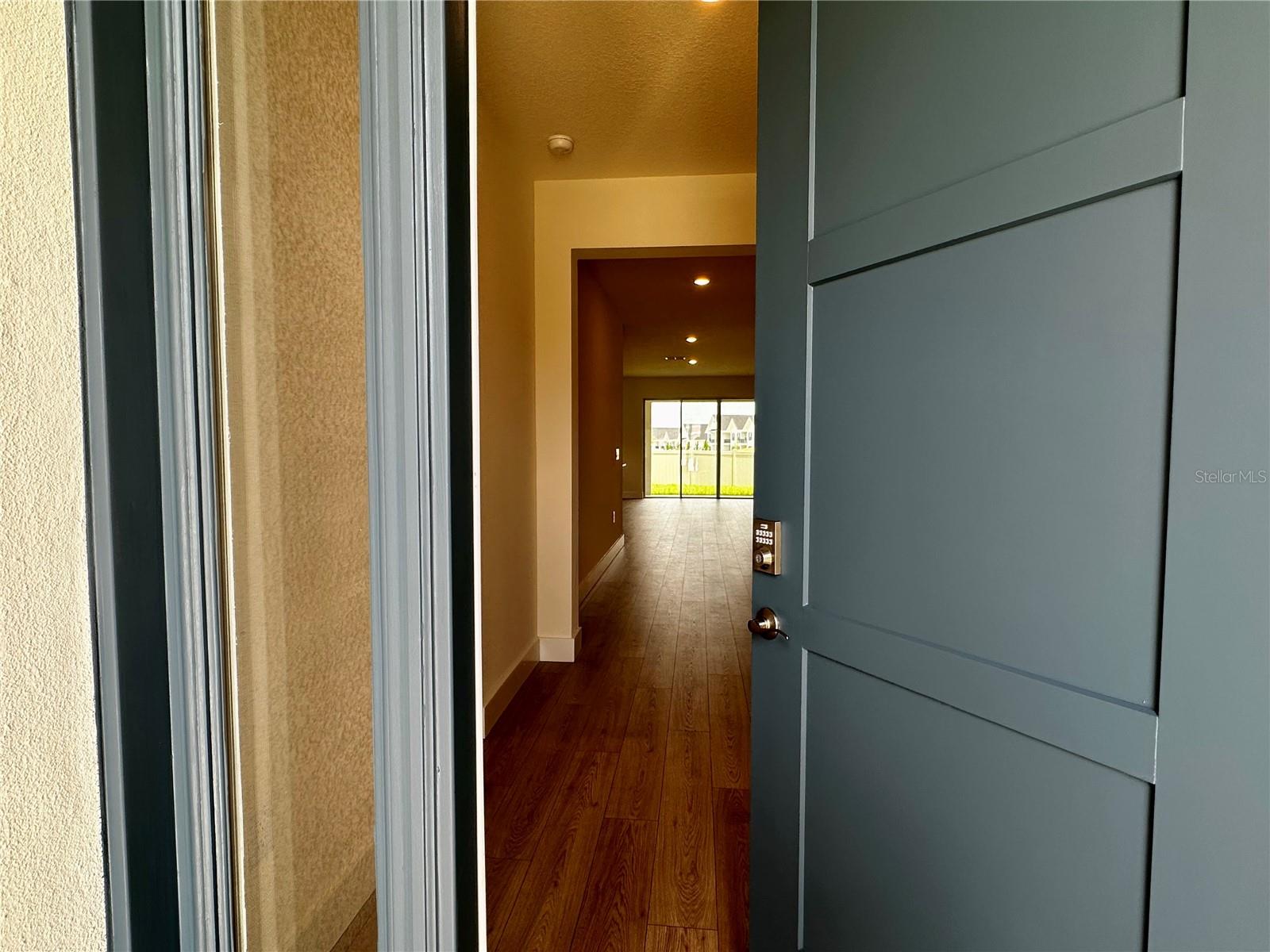 RIDGE AT HEATHBROOK - Residential Lease