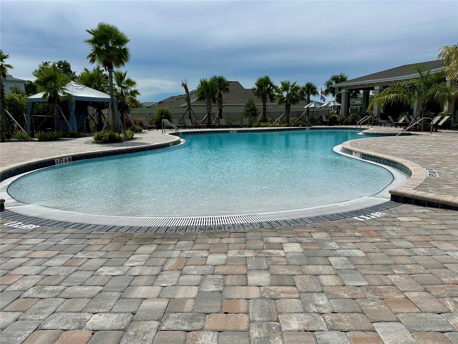 RIDGE AT HEATHBROOK - Residential Lease