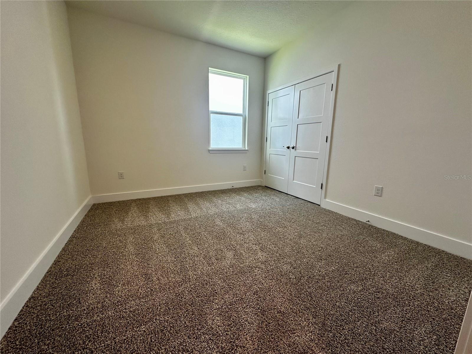 RIDGE AT HEATHBROOK - Residential Lease