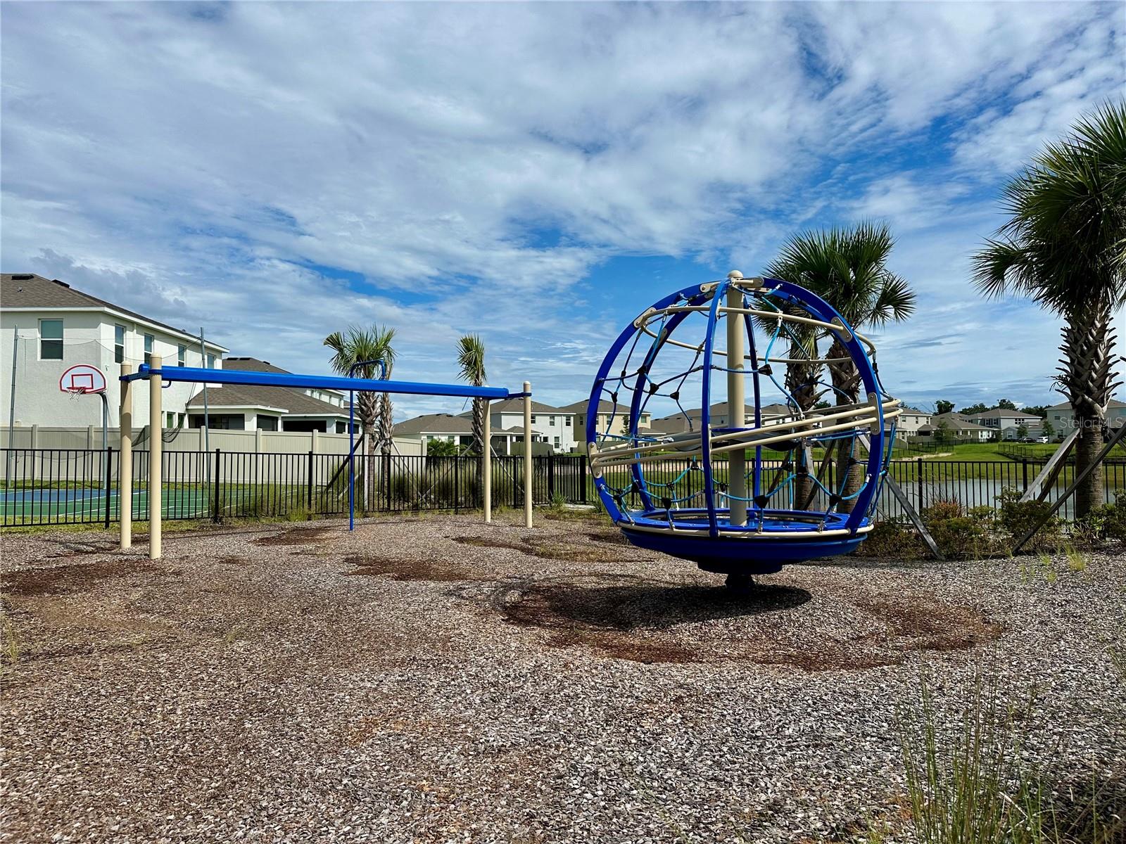 RIDGE AT HEATHBROOK - Residential Lease