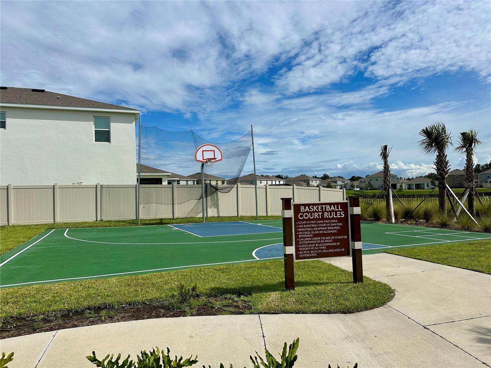 RIDGE AT HEATHBROOK - Residential Lease