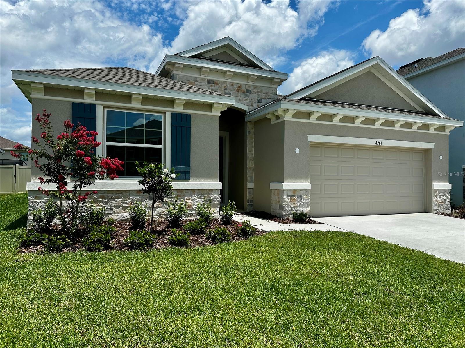 RIDGE AT HEATHBROOK - Residential Lease
