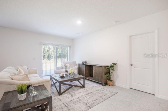 MARION OAKS #7 - Residential