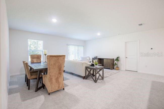MARION OAKS #7 - Residential