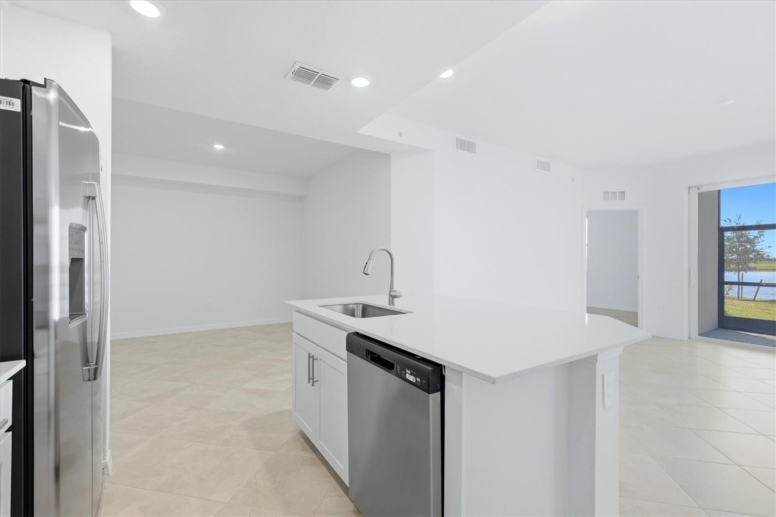 CALUSA COUNTRY CLUB - Residential