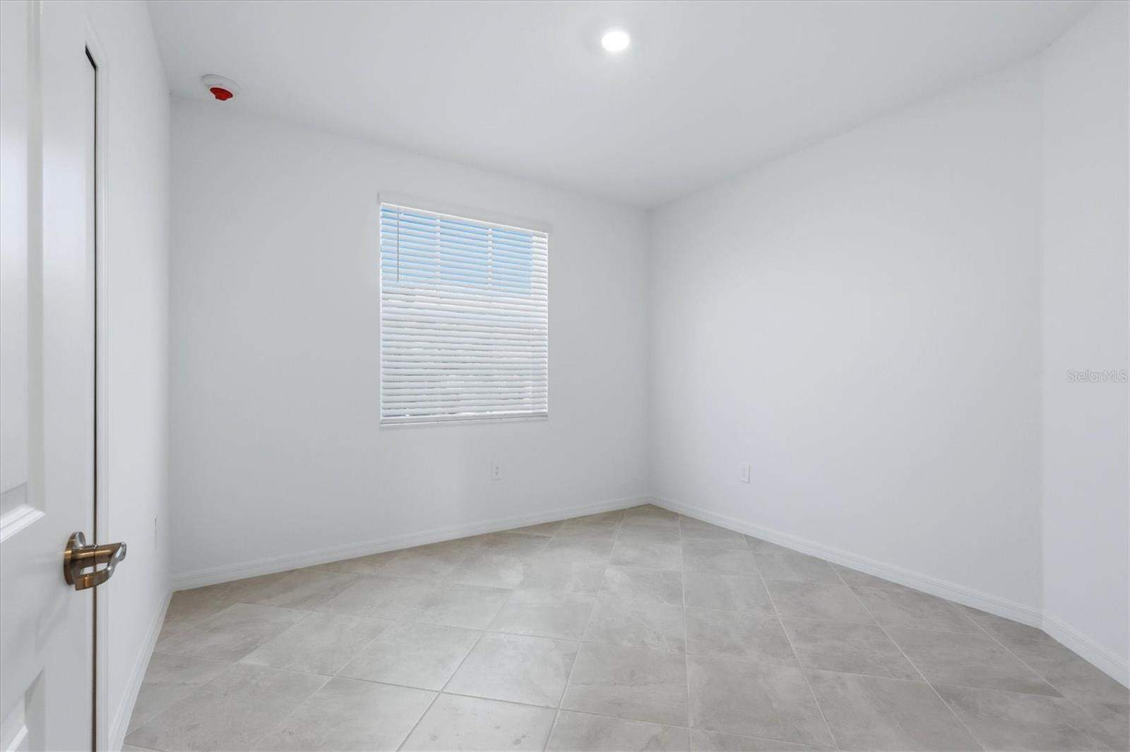 CALUSA COUNTRY CLUB - Residential