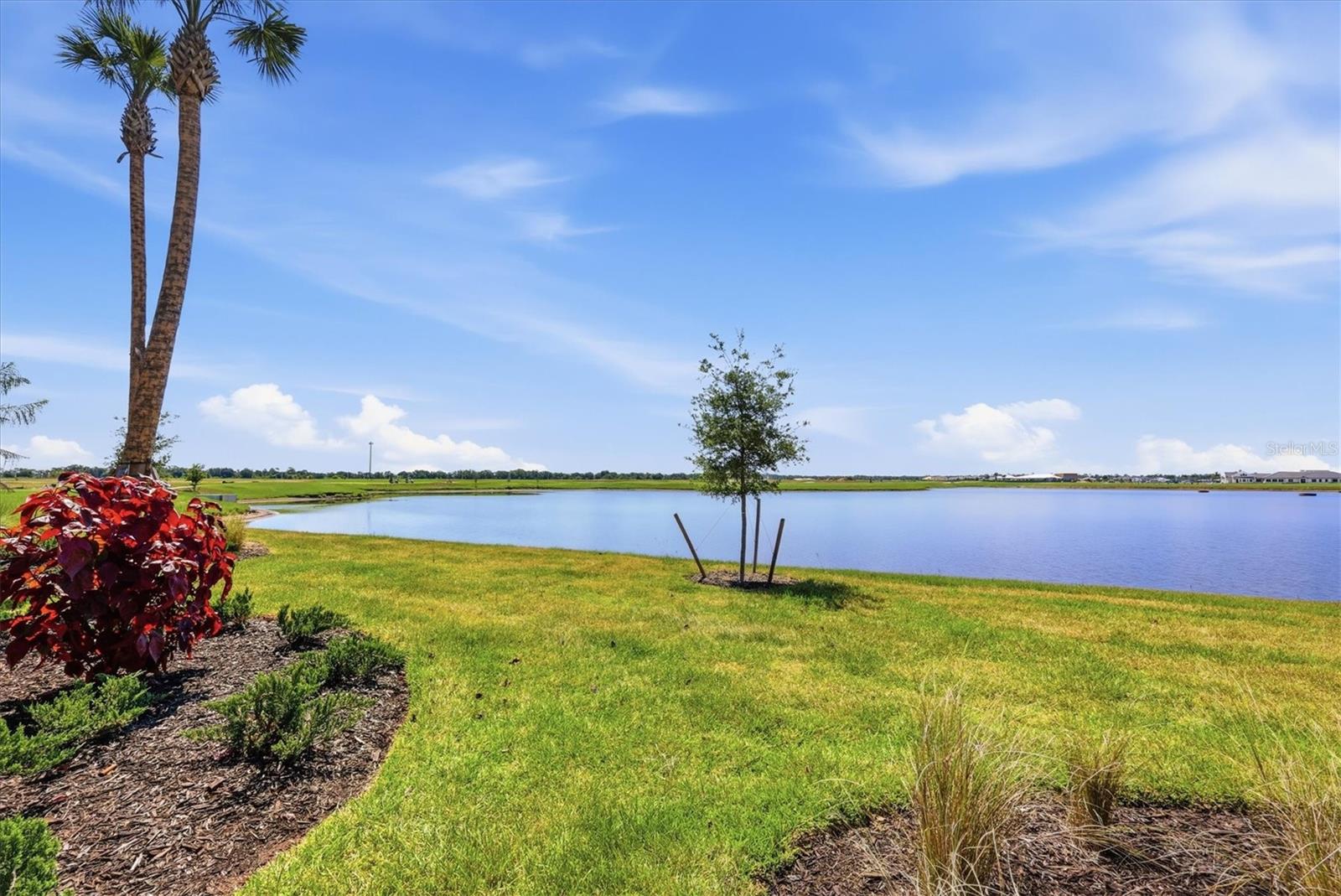 CALUSA COUNTRY CLUB - Residential